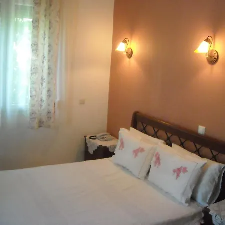 Kristal Hotel 2*