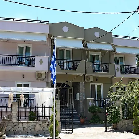 Kristal Hotel 2*