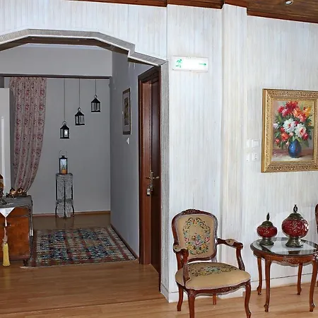 Hotel Kristal 2*